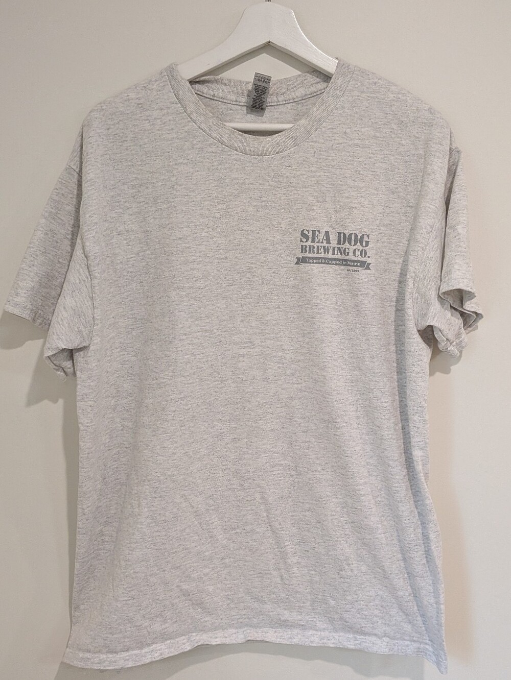 Classic Maine Sea Dog Brewing T-shirt cotton Size Large - Beer Outdoor Coastal